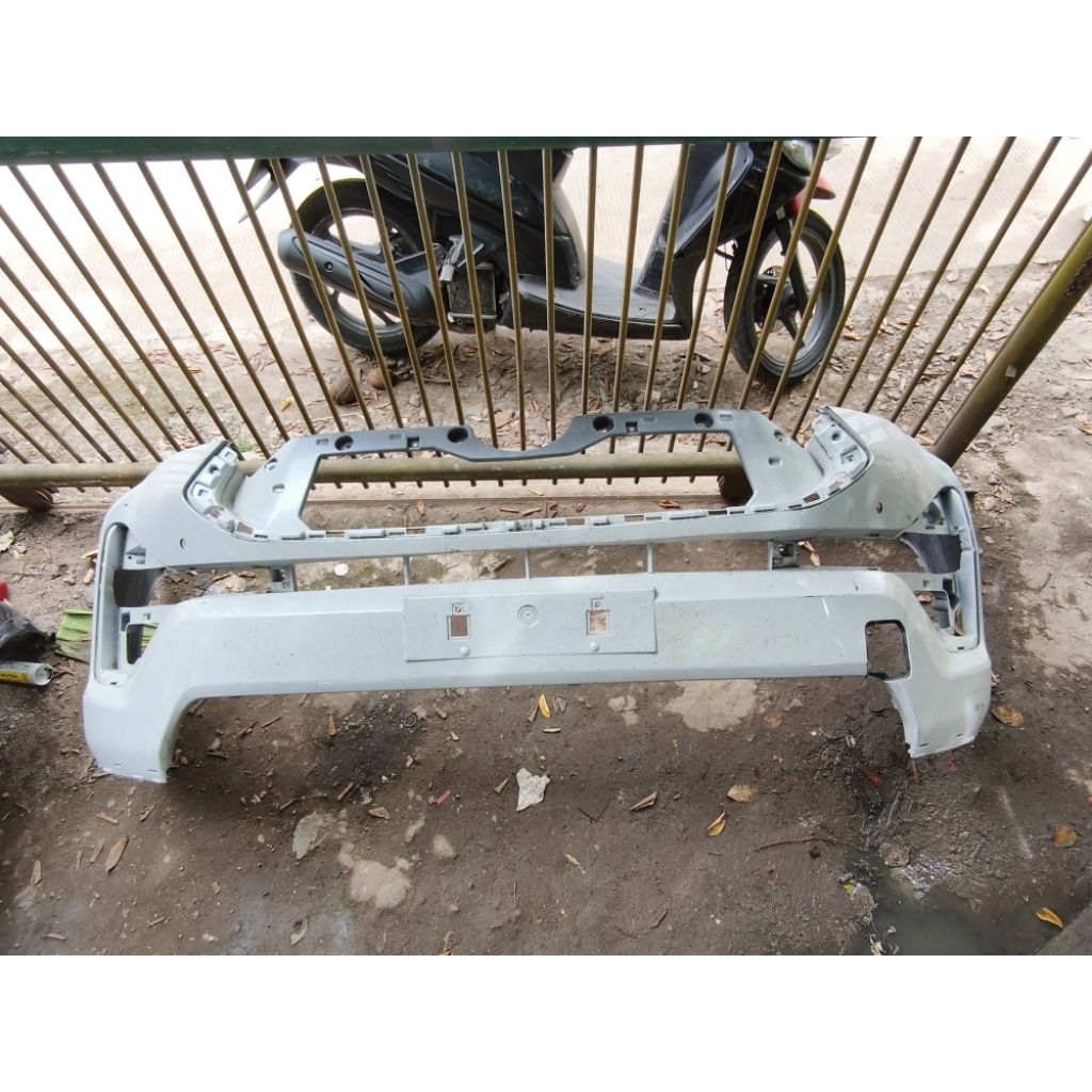 bemper depan Innova zenix