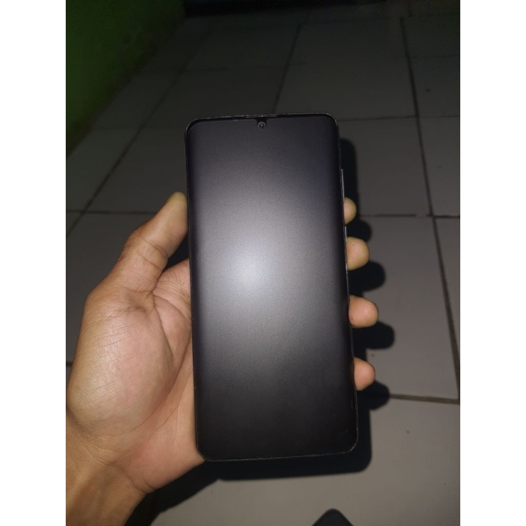 Sharp Aquos Zero 2 Minus cuman lcd 8/256
