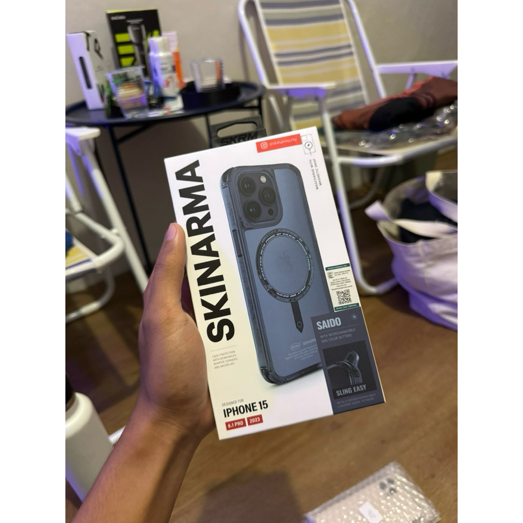 case iphone 15 pro skinarma SAIDO NAVY BNIB