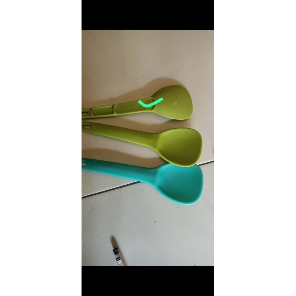 SECOND CENTONG NASI TUPPERWARE