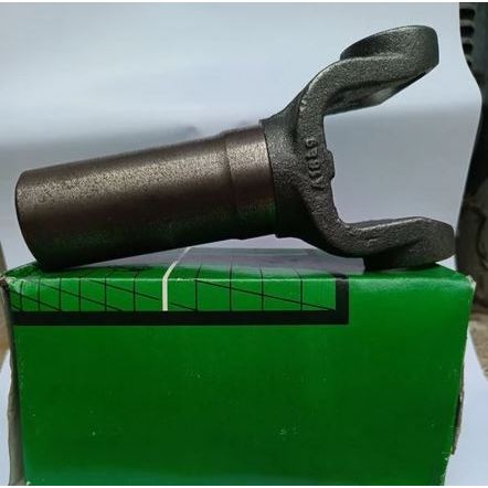 YOKE SLEEVE SAMBUNGAN KOPEL DYNA DUTRO HT 125 HT130 HINO 300 gigi 18