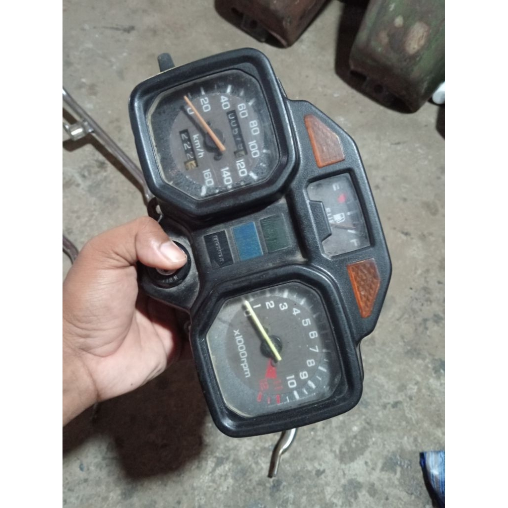 SPIDO GL100 ORIGINAL /SPIDO KOTAK GL100 ORIGINAL