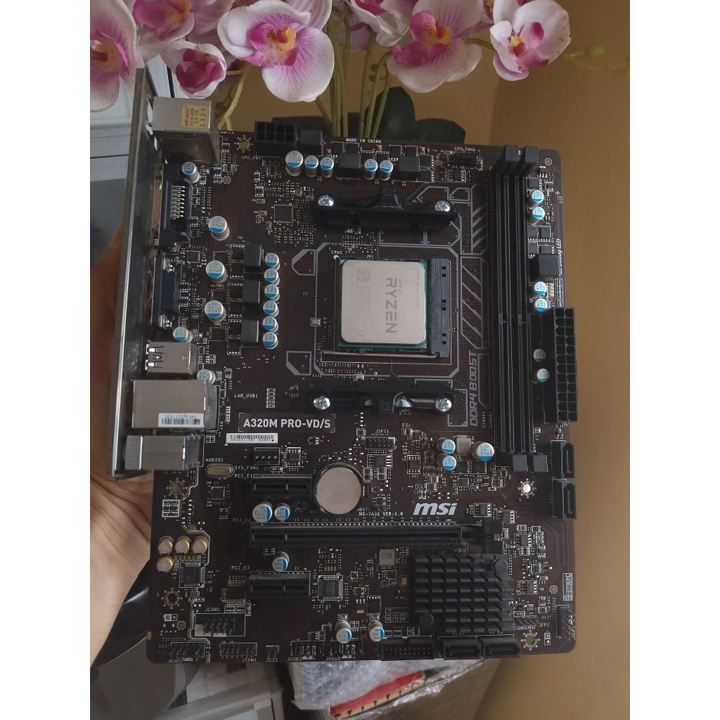 Mobo Msi Am4 A320M PRO + RYZEN 5 1600 RYZEN 3 RYZEN 5