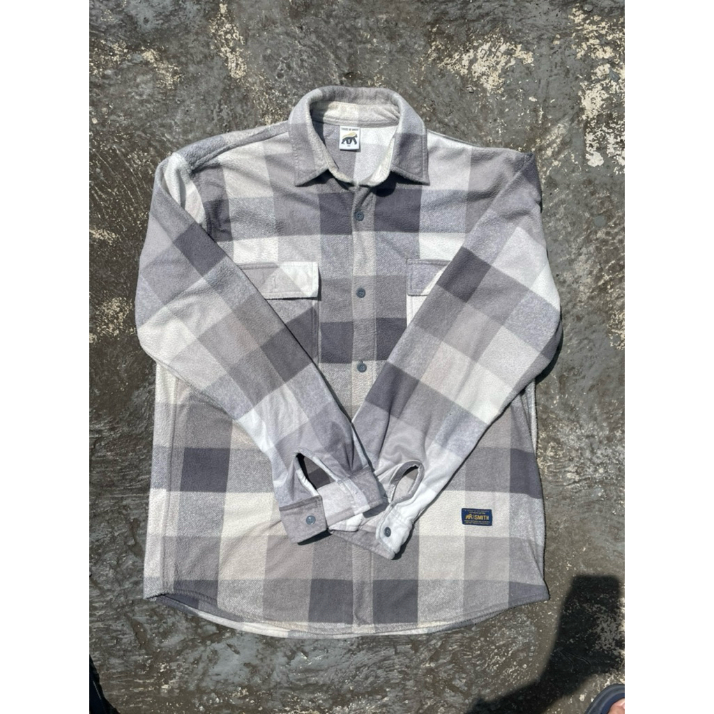 Kemeja Flannel Oversize House of Smith