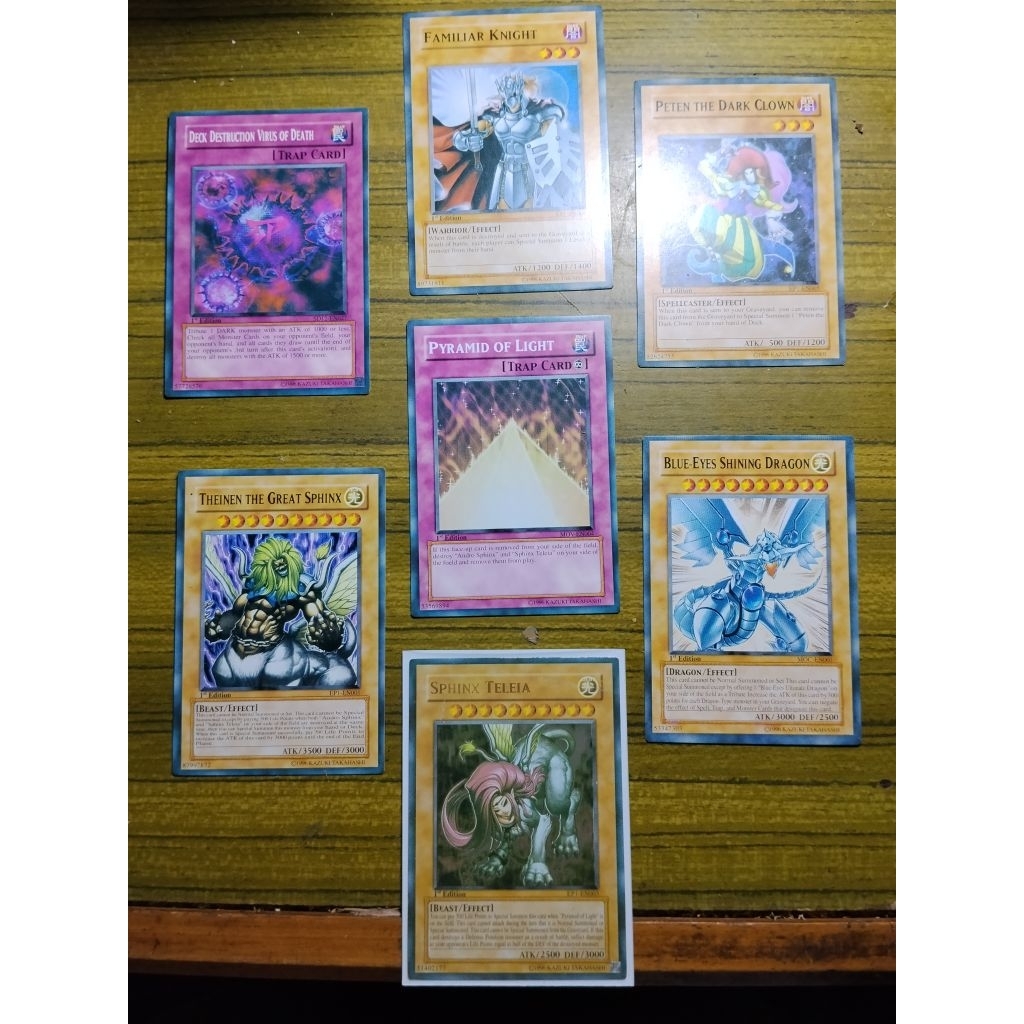 Kartu YU-Gi-Oh TCG. Kartu Movie YU-Gi-Oh Pyramid of Light.