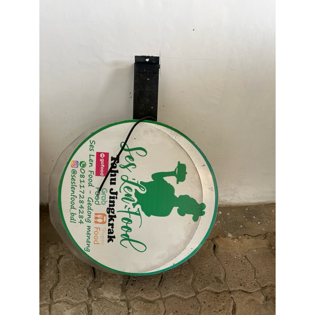 neon box plang reklame second bekas