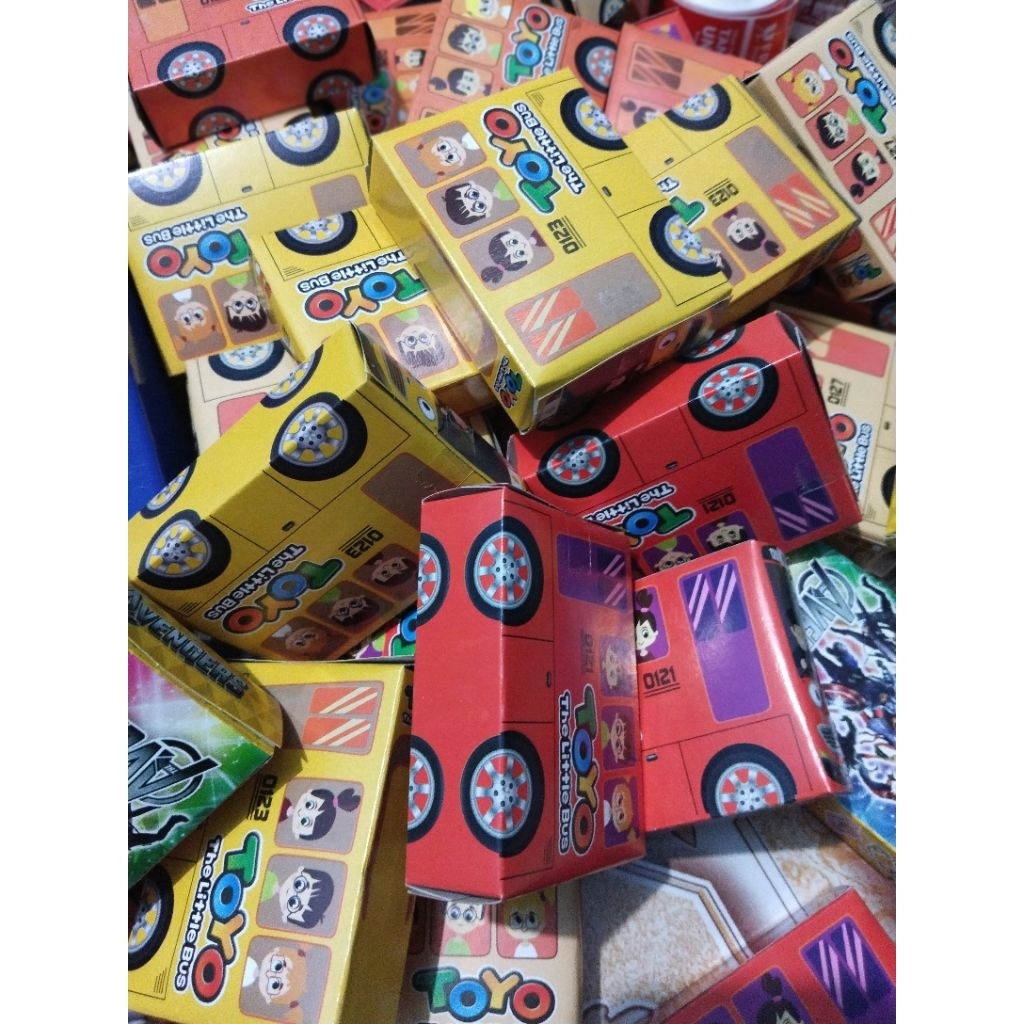 KOTAK KADO KADOAN SEDANG / KADO KADOAN KOSONG / MAINAN KADO KADOAN KOSONG