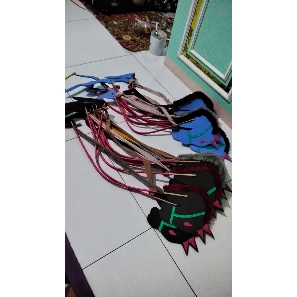 mainan anak kuda lumping / mainan tradisional kuda lumping