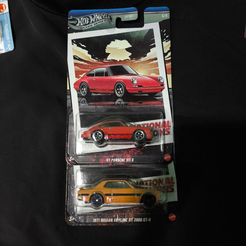 hot wheels national icon '67 Porche 911 R & 1971 Nissan skyline HT  2000 GT-R