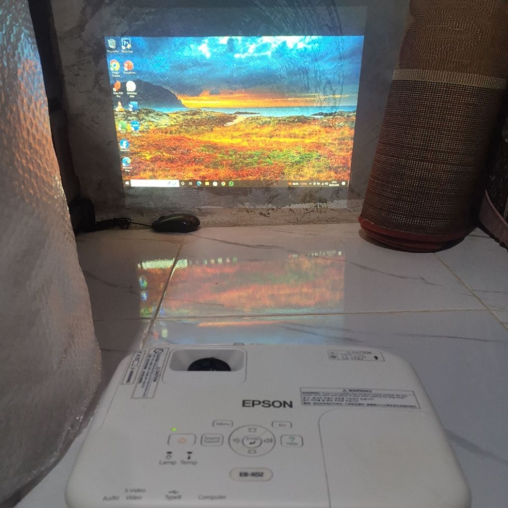 INFOCUS EPSON EB-X02