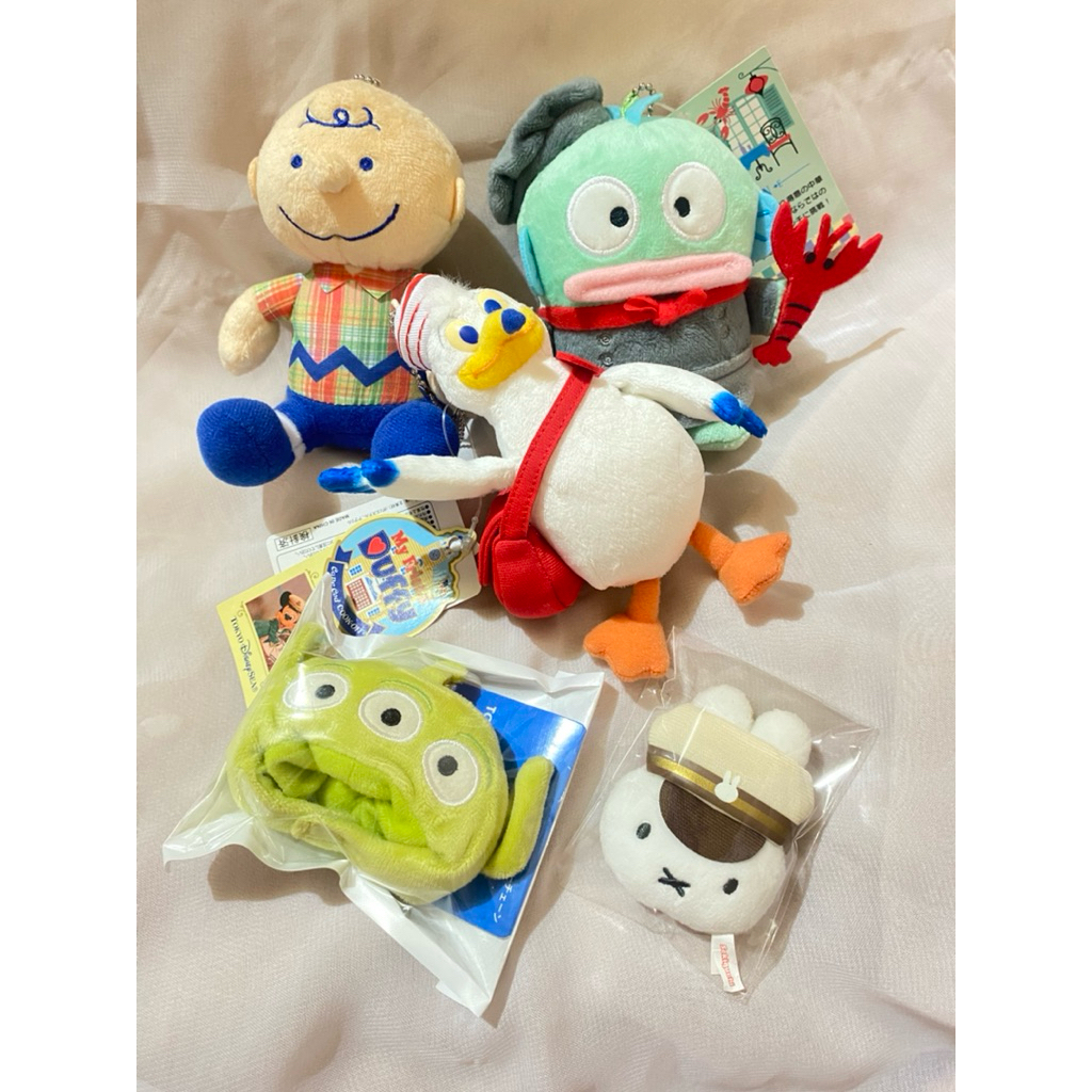 Tokyo Disneyland Resort Charm gantungan random tinkerbell RARE limited edition topi mickey disneylan