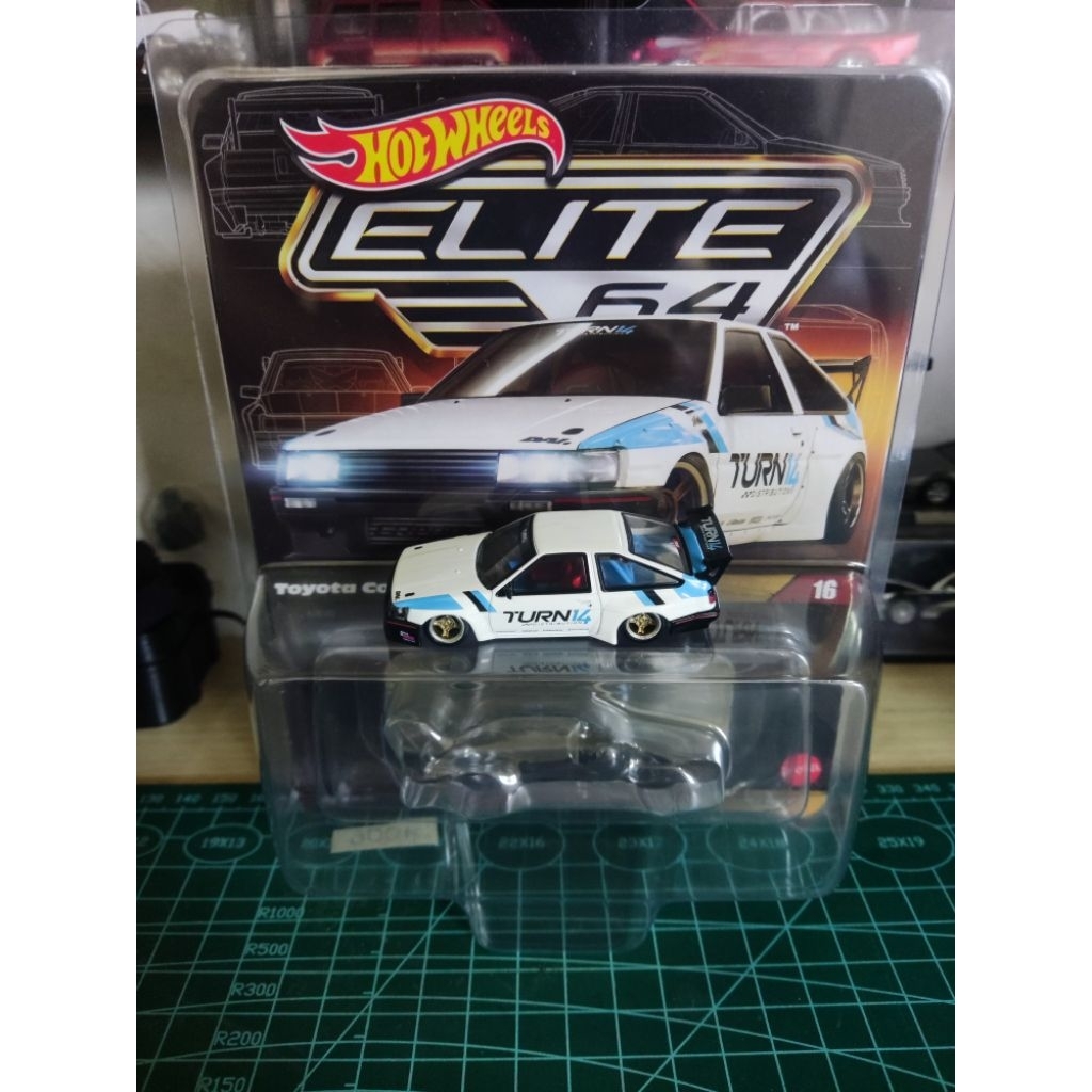 Hot Wheels ELITE 64 Toyota AE 86