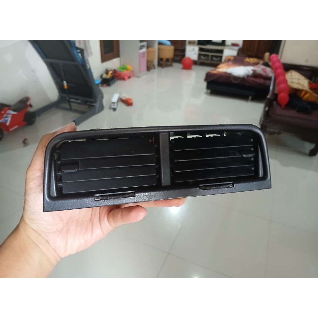 Kici AC Tengah Suzuki Vitara Escudo Sidekick