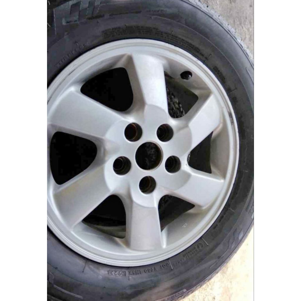 Ban Serep Cadangan R16 Toyota Rush