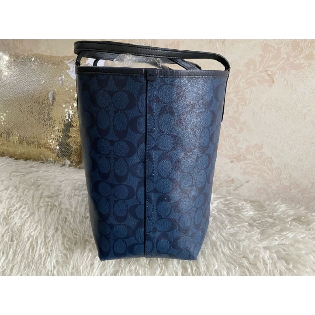 COACH City Tote Signature Navy White Bag