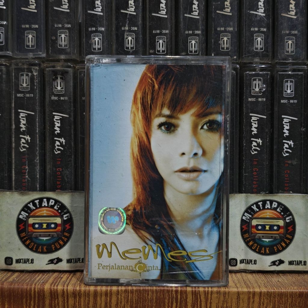 Kaset - Memes - Perjalanan Cinta - Kaset Pita - Radio Tape - Radio - Pemutar Kaset - Retro - Classic