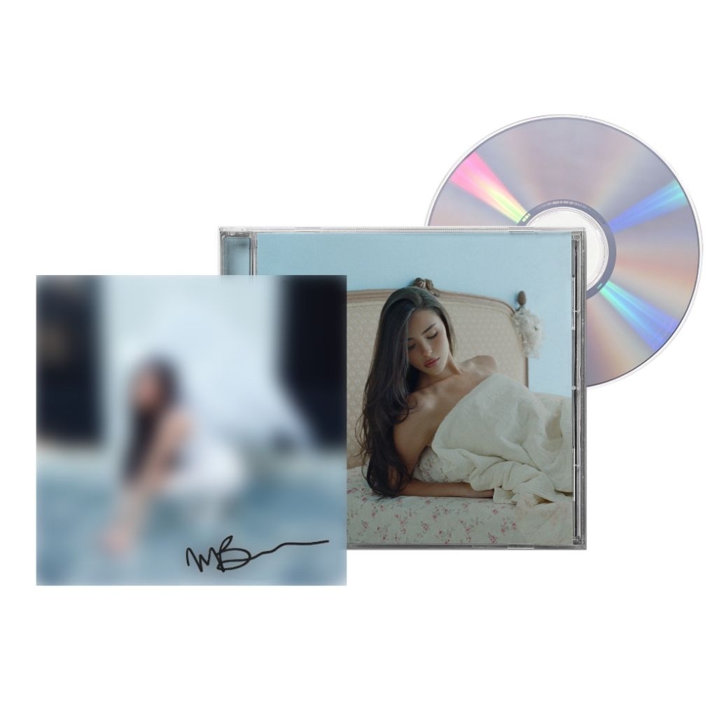 SIGNED CD Madison Beer - locket - Original