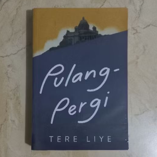 PRELOVED BUKU PULANG-PERGI