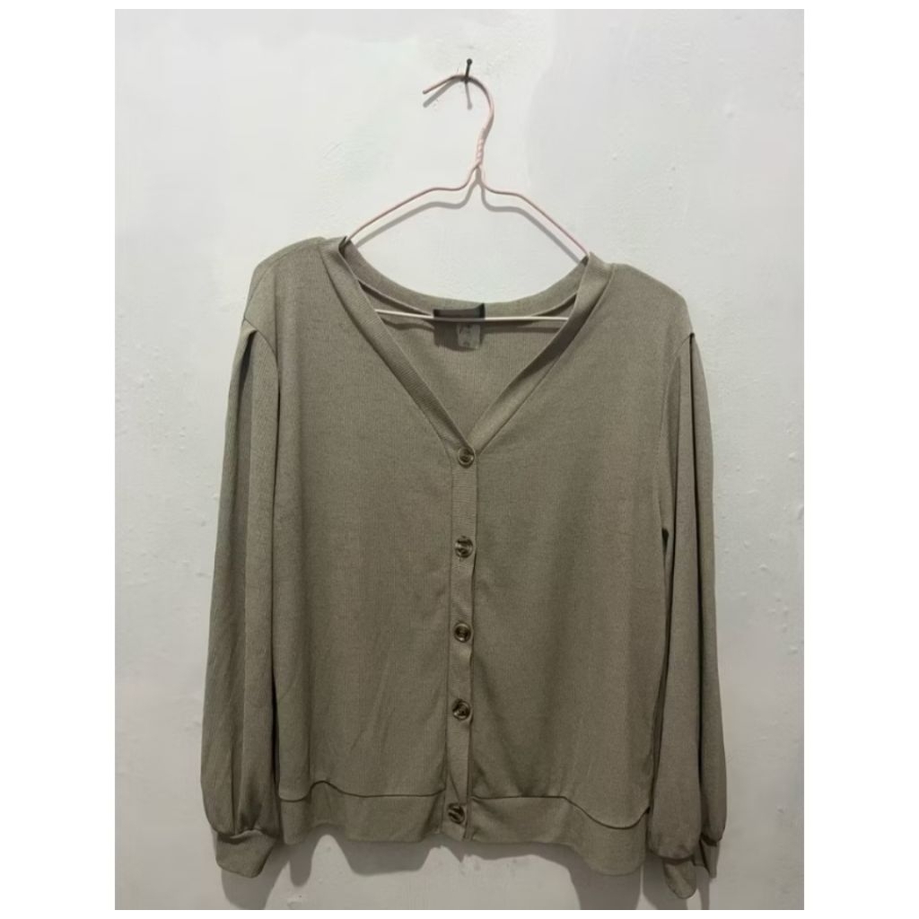 Preloved Cardigan Outer THIS IS APRIL PL