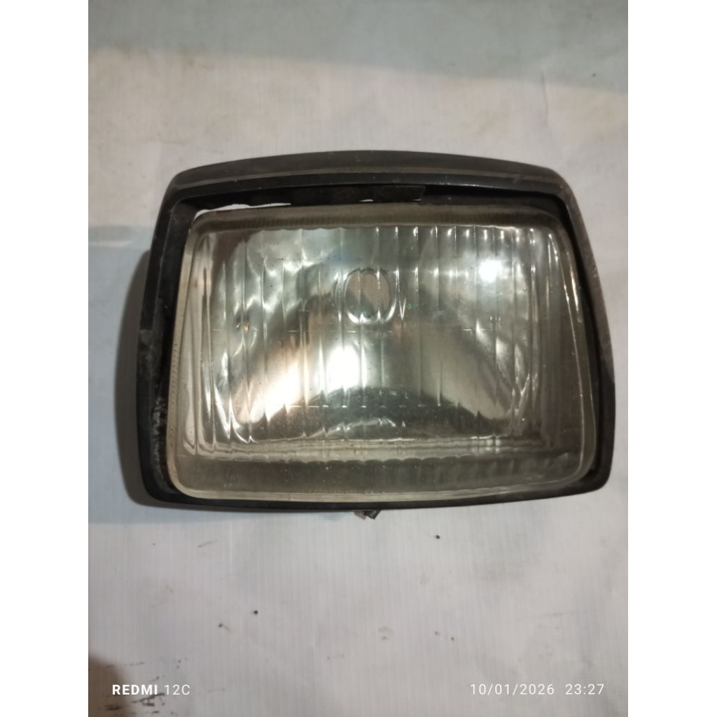 lampu depan honda super cup C 700 C 800