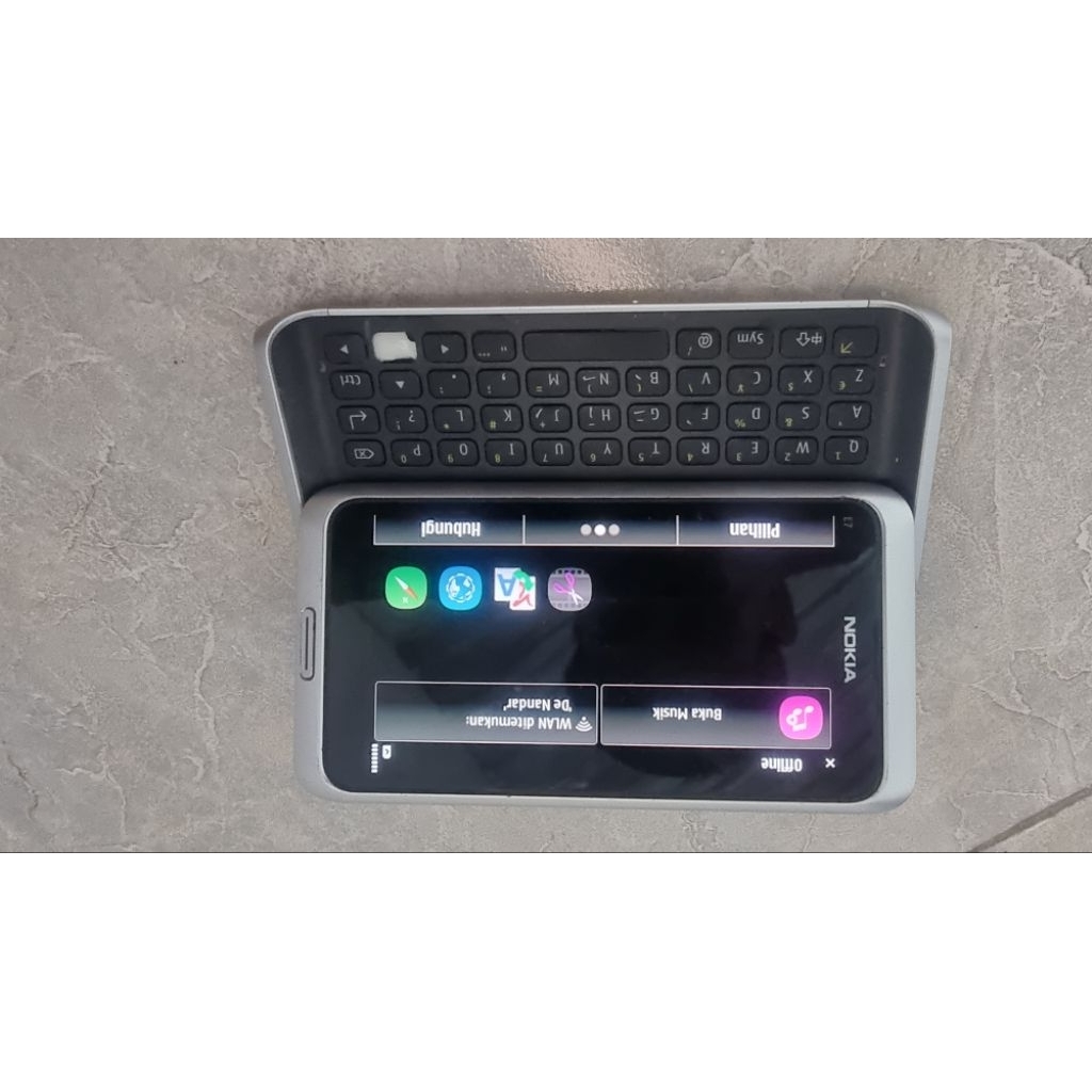 nokia e7