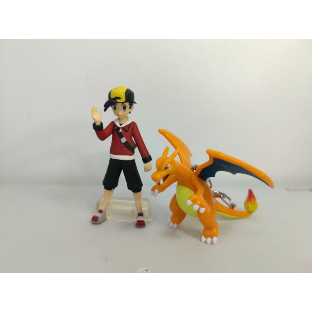 pokemon figure charizard pokemon mini key chain