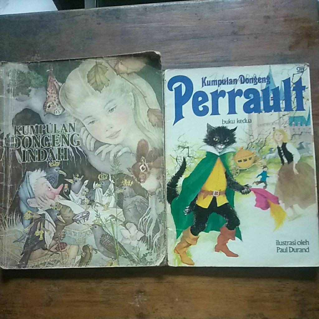 buku kumpulan dongeng indah .perrault