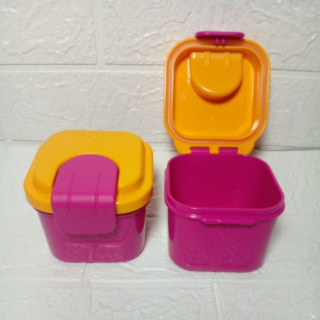 Tupperware Klik Klak Wadah Tempat Bekal Kecil 250 ml Kotak Makan Kedap Anti Tumpah Tupperware (NEW)