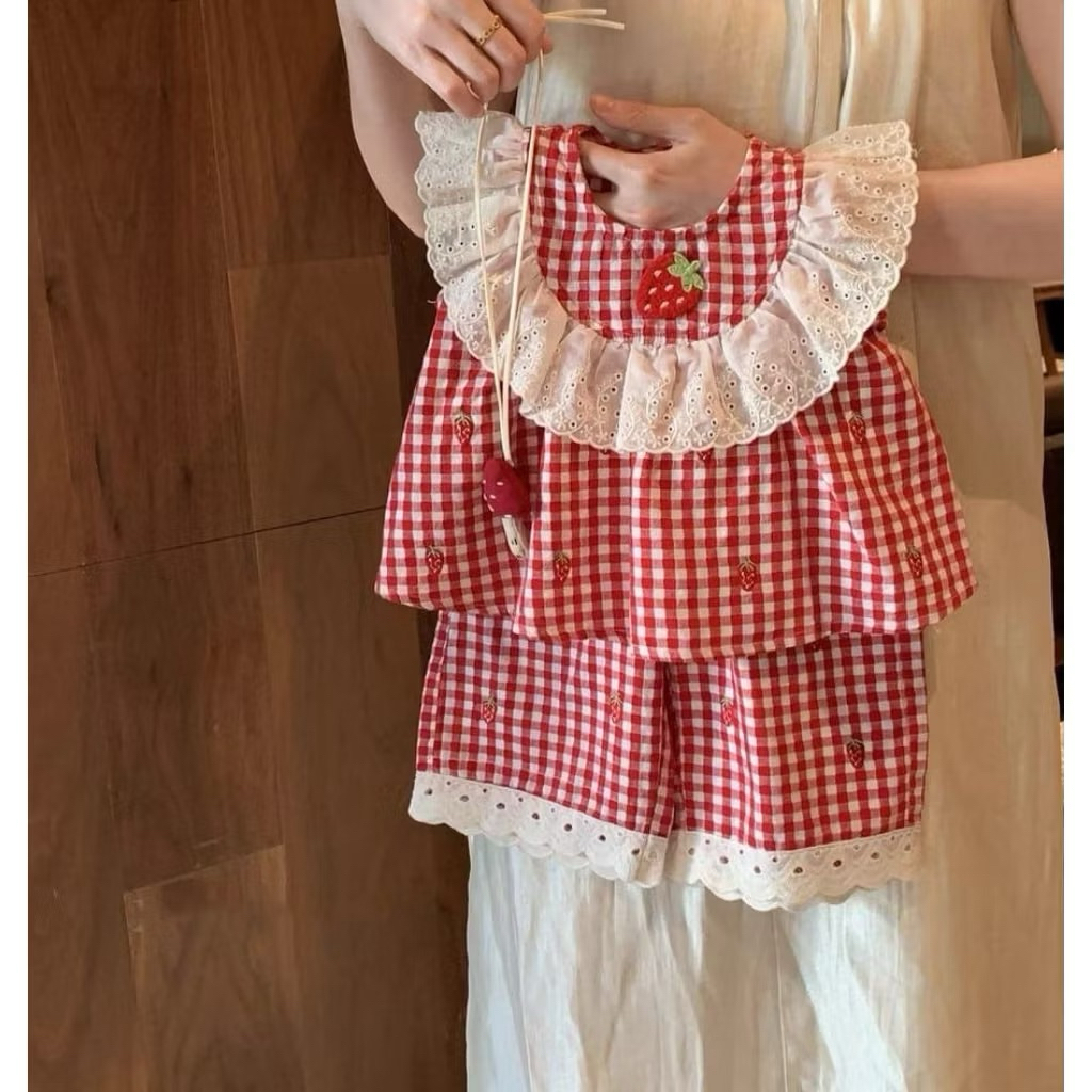 One Set Anak Perempuan Size 2-3 Tahun