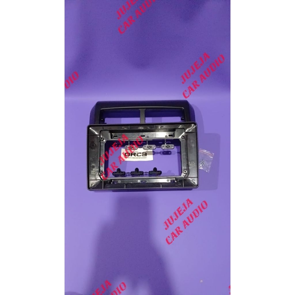 Frame head unit tv mobil android 10 inch mobil agya ayla 2013-2018 warna hitam