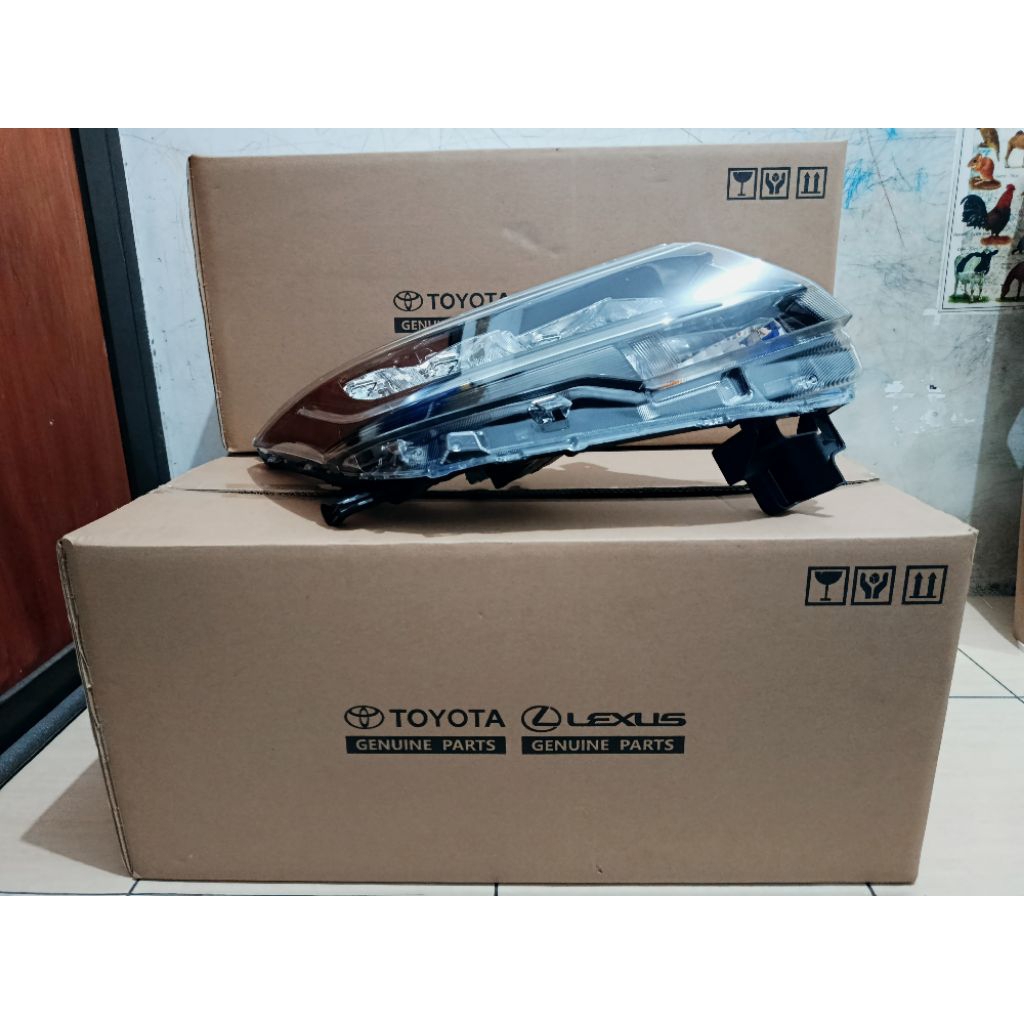 HEADLAMP RUSH TERIOS 2018. 2019. 2020. 2021. 2022. 2023. 2024.