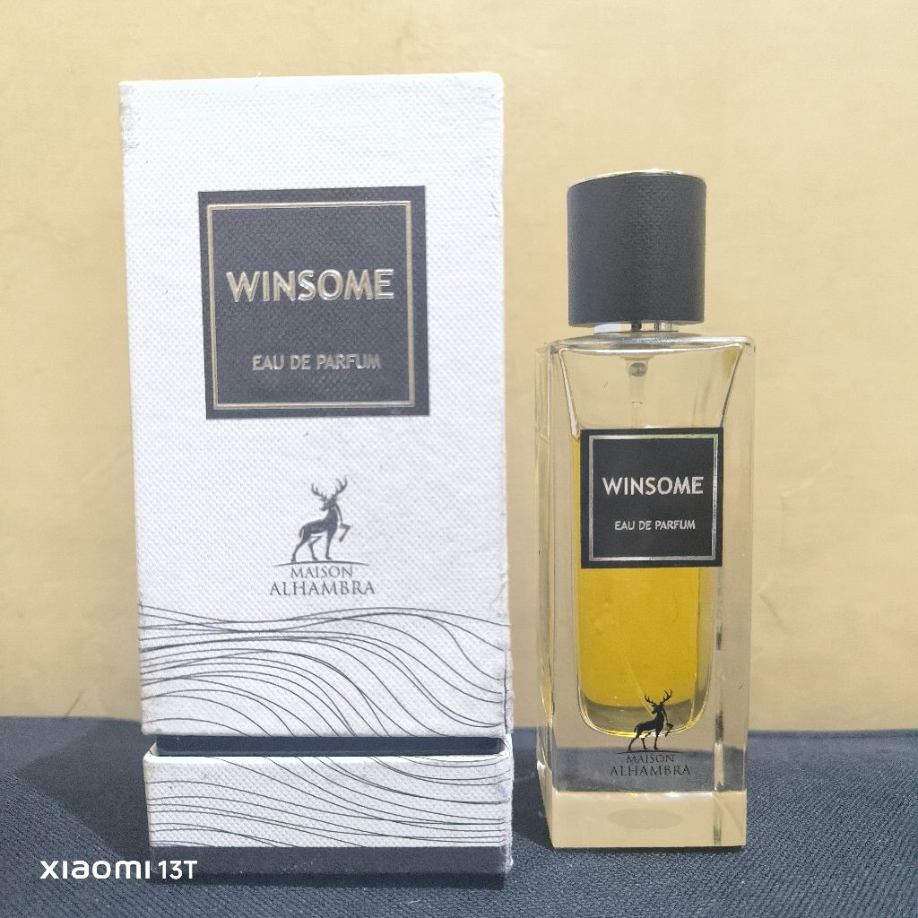 Preloved Maison Alhambra Winsome (Dupe YeeSeL Tuxedo)