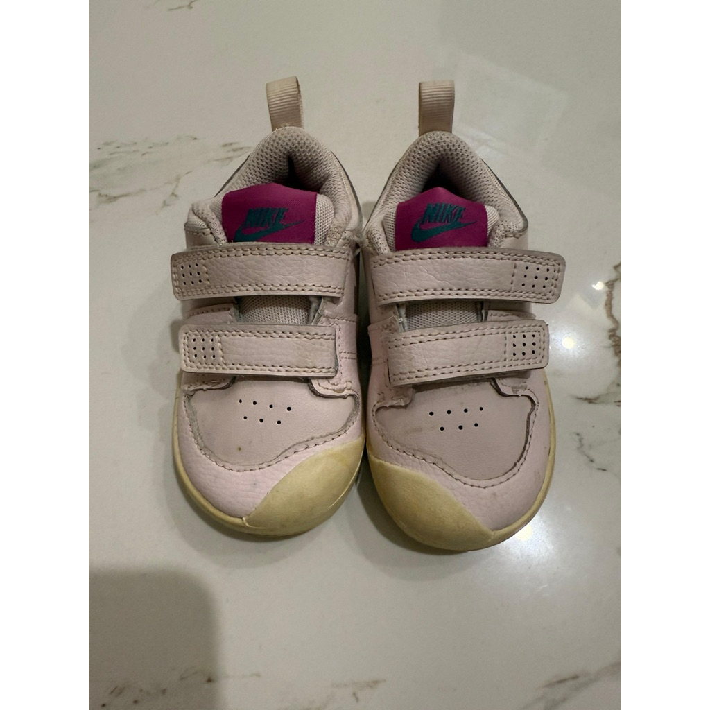 NIKE PICO 5 PINK size 5.5