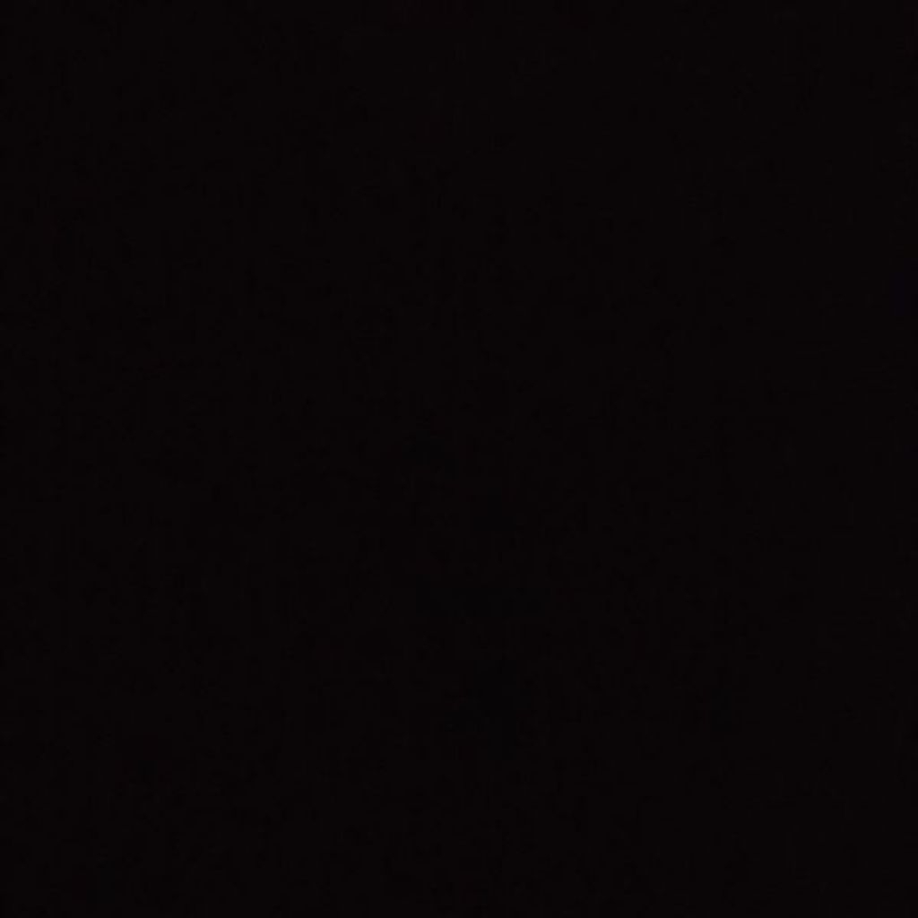 pl celana hitam bahan