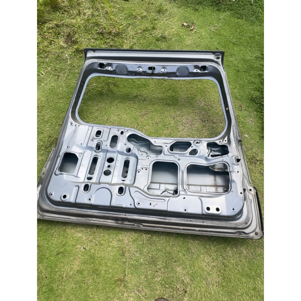 pintu belakang Crv gen2