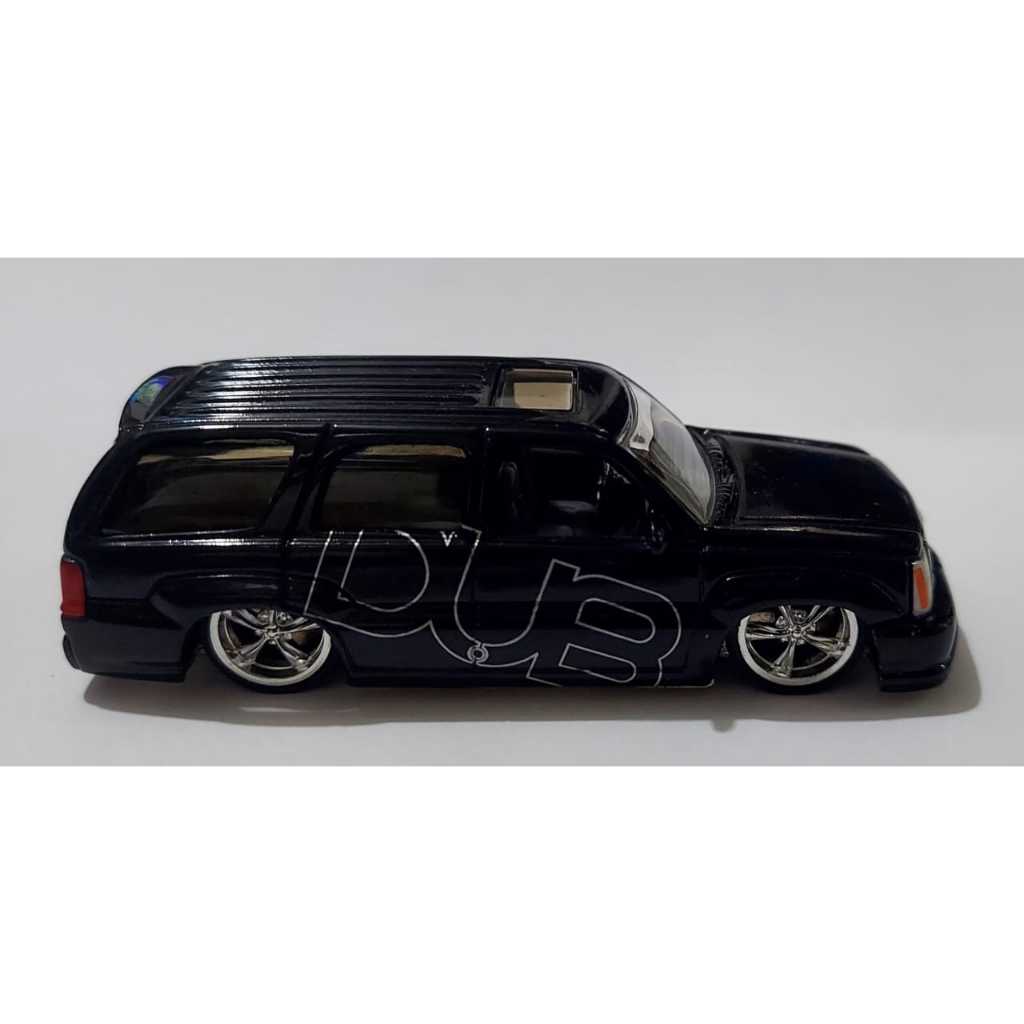 JADA TOYS CHEVY TAHOE DUB CITY BLACK 1:64