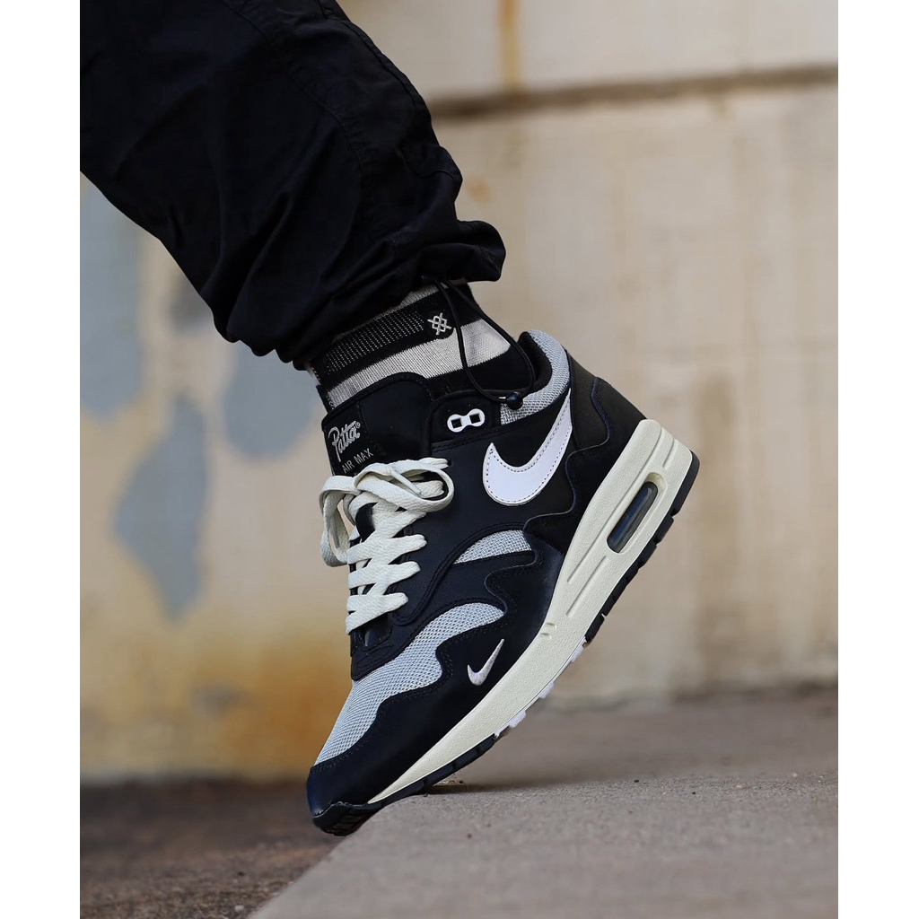 air max 1 patta black