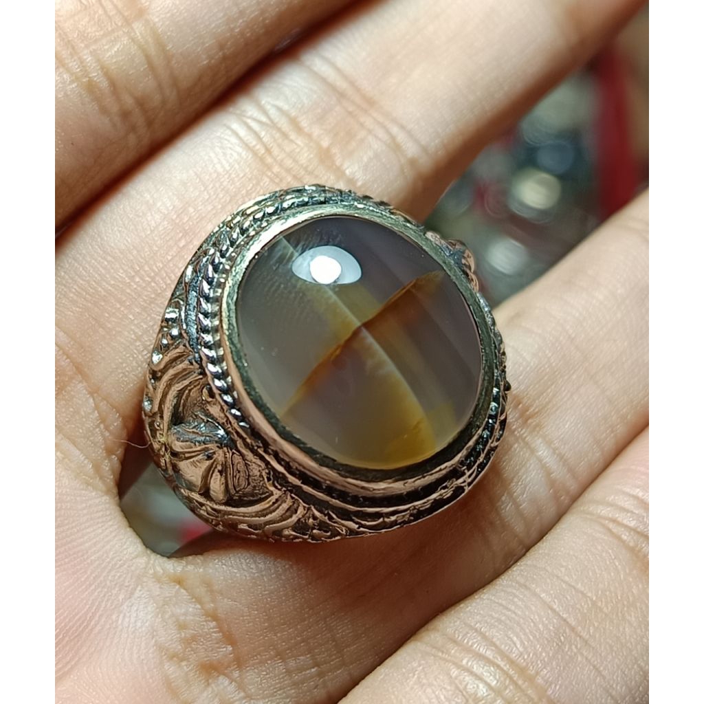 Cincin Akik Tapak Jalak Kristal