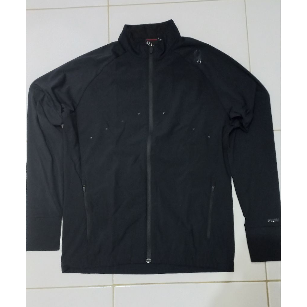 Jaket softshell adem lembut laba-laba