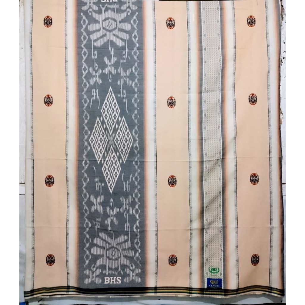 SARUNG BHS SECOND MULUS 90% BERKUALITAS BHS ROYAL/ EXCELLENT