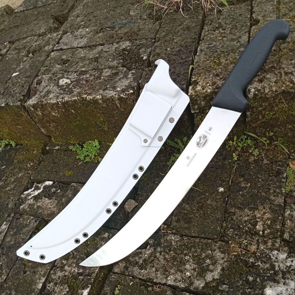 Sarung Pisau Victorinox Fibrox Cimeter 31cm