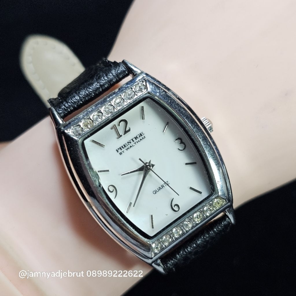 Jam Tonneau Prestige PRE107LS by Waltham Silver MOP Dial Bekas