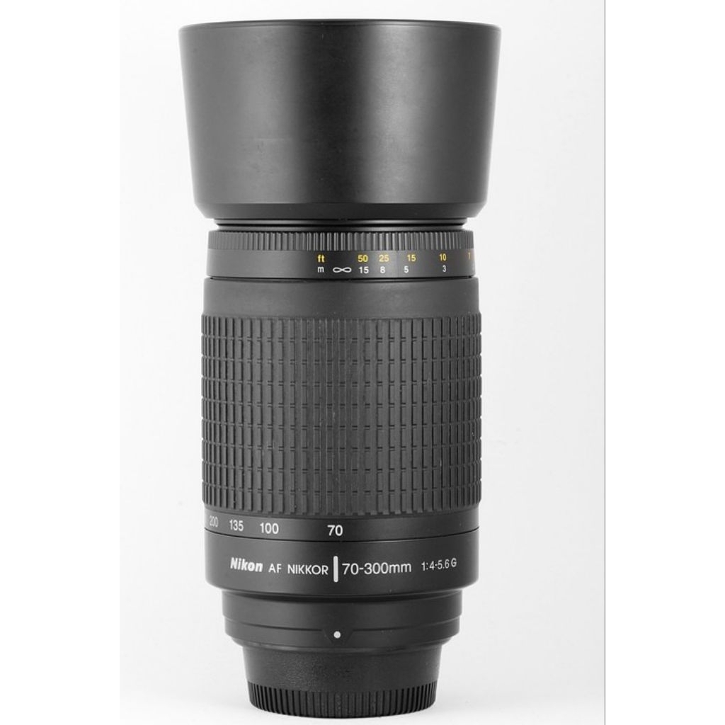 lensa nikkor tele 70-300