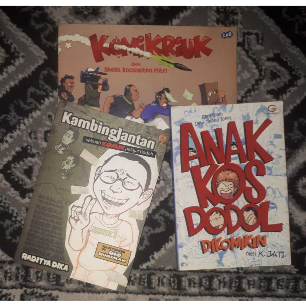 Komik Raditya Dika Kambing Jantan Anak Kos Dodol Komik Kriuk Sheila Rooswhita (Sepaket)
