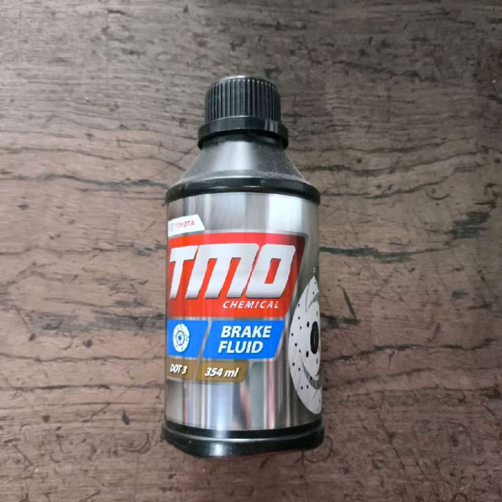 Oli minyak rem brake fluid dot 3 Toyota TMO 354 ml Asli Original