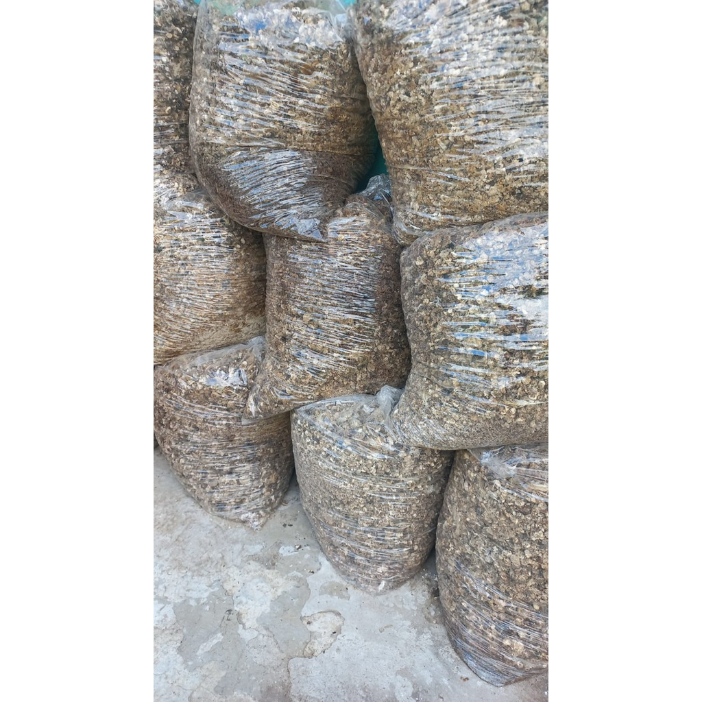 Kotoran Puyuh Kering Murni 1kg - Pupuk Kohe Kering [Ummah Telur Puyuh]