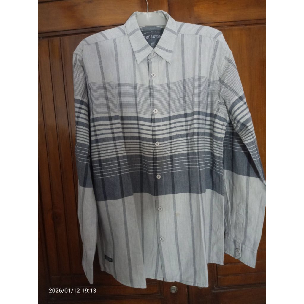 Kemeja Cressida