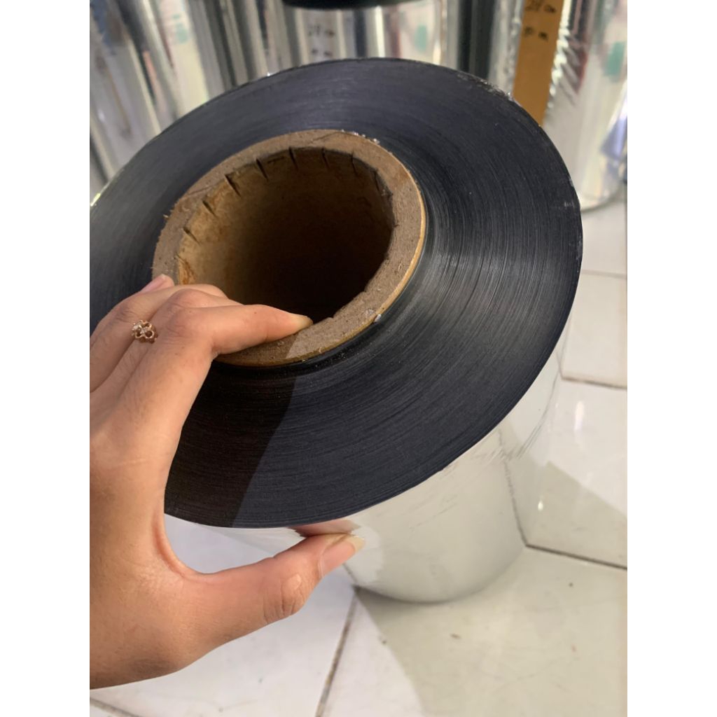 Plastik Metalize Roll [32 cm × 1000 meter] Tebal 25,30,40 Micron