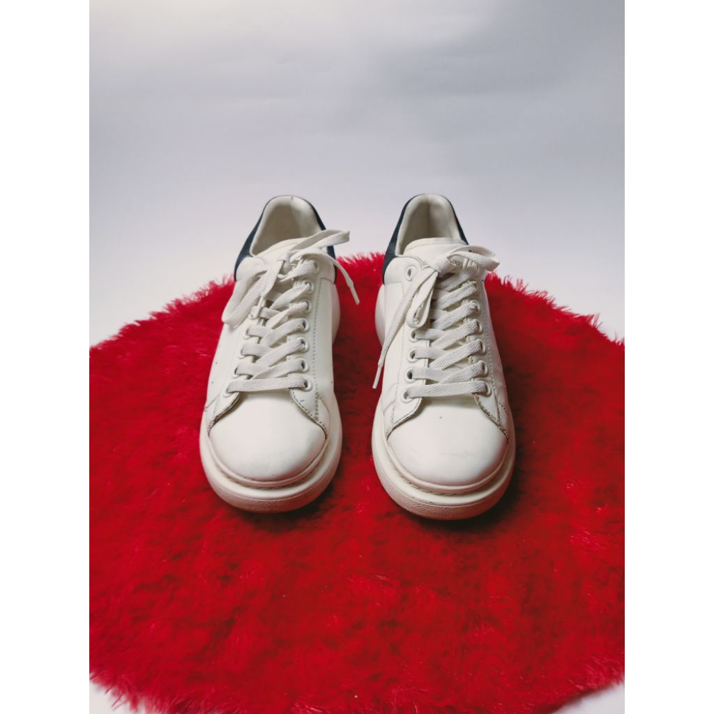 Alexander MCQUEEN black white ukuran 41