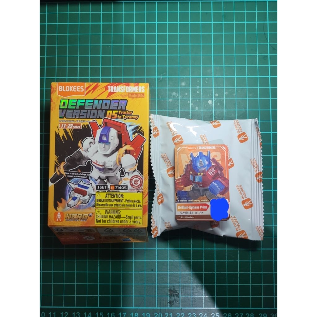 Blokees Galaxy [[Brillian Optimus Prime]]